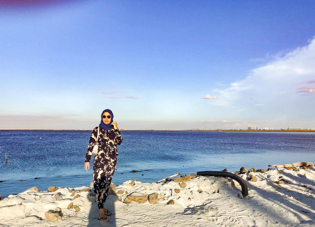 Tips Berkunjung ke Pantai Pik 2 Tips Berkunjung ke Pantai Pik 2